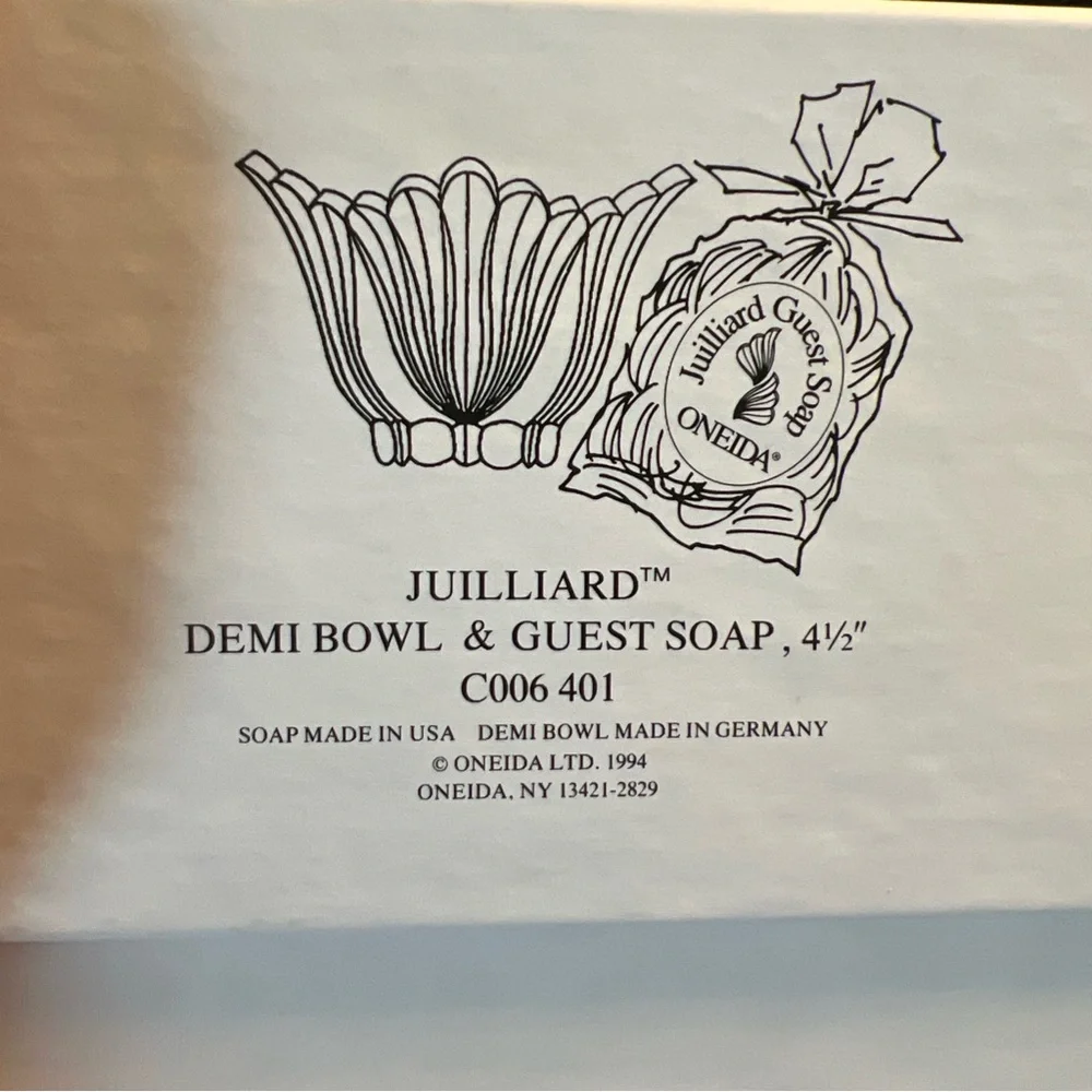 Oneida Crystal Juilliard Demi Bowl‎ & Guest Soap Seashells NEW USA Oneida NY